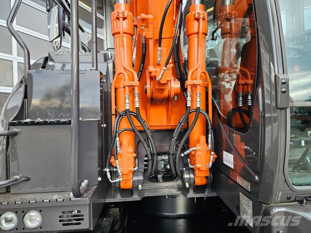 Hitachi ZX150W-7 حفارات بعجل