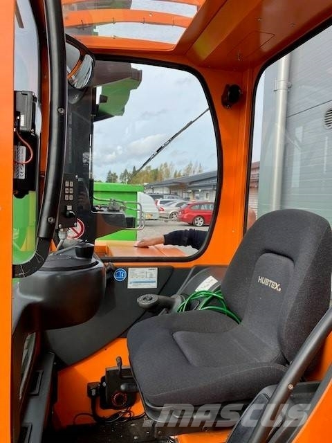 Hubtex MQ 45 Four-way truck