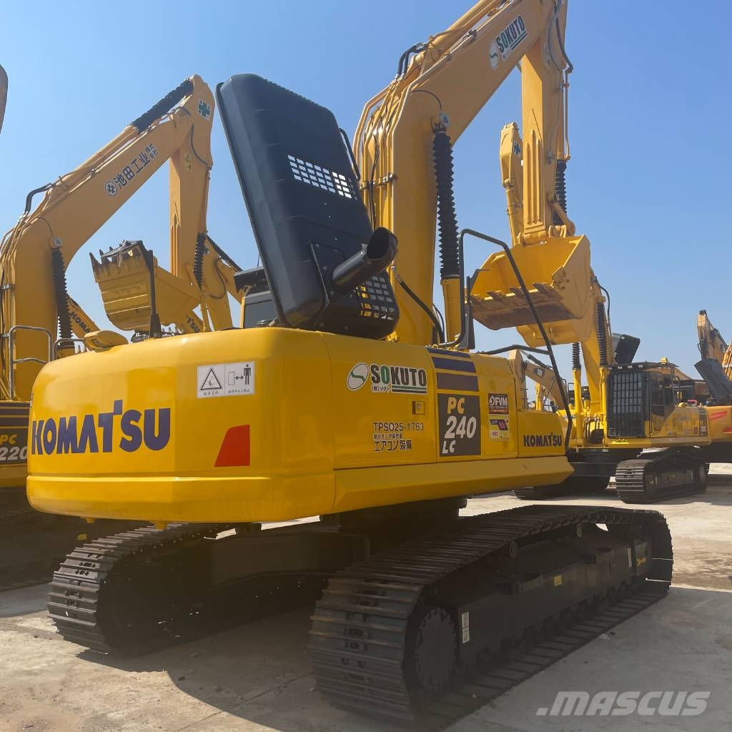 Komatsu PC 240 Bagri goseničarji
