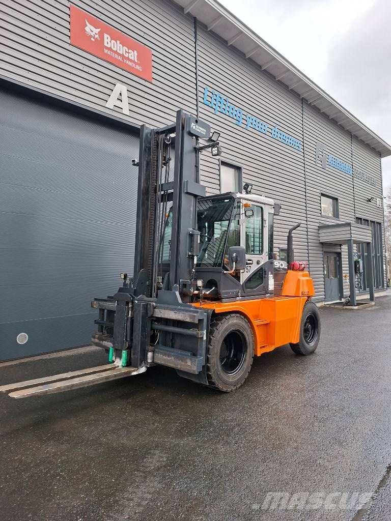 Doosan D 90 S-7 Diesel heftrucks
