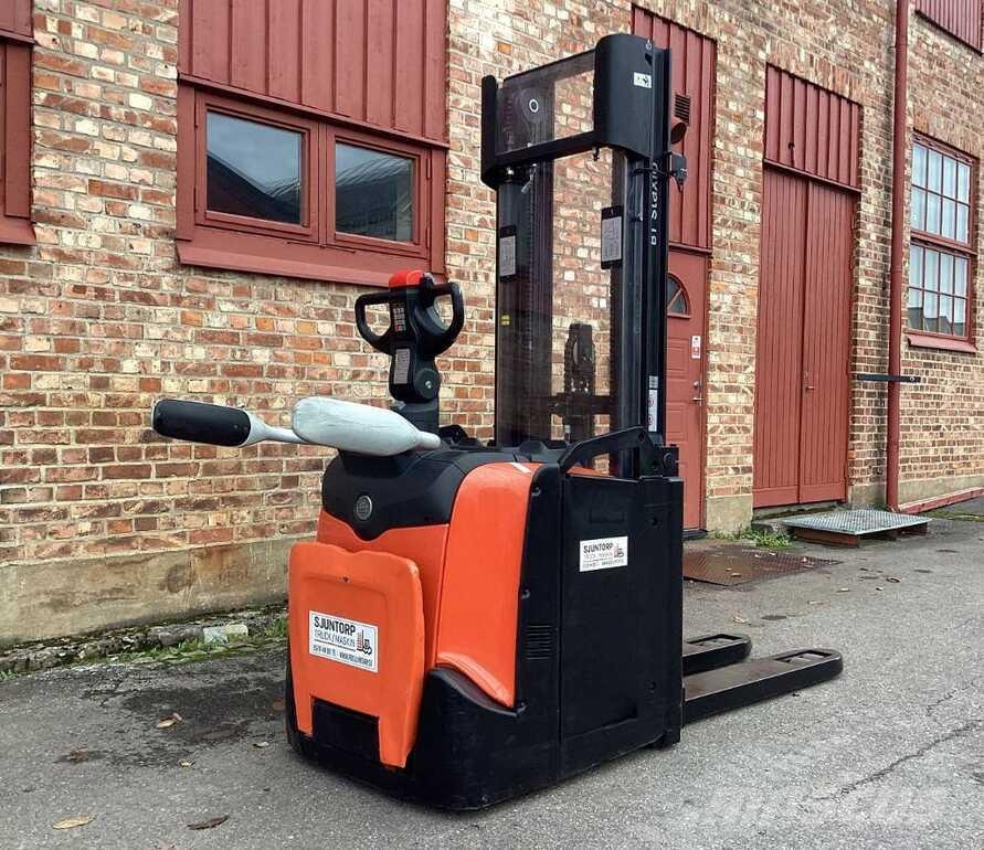 BT SPE 120 L Zelfrijdende stapelaars
