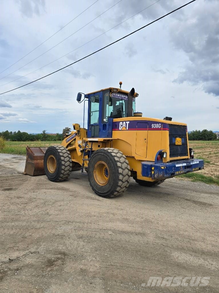 CAT 938 G Kolesni nakladalci