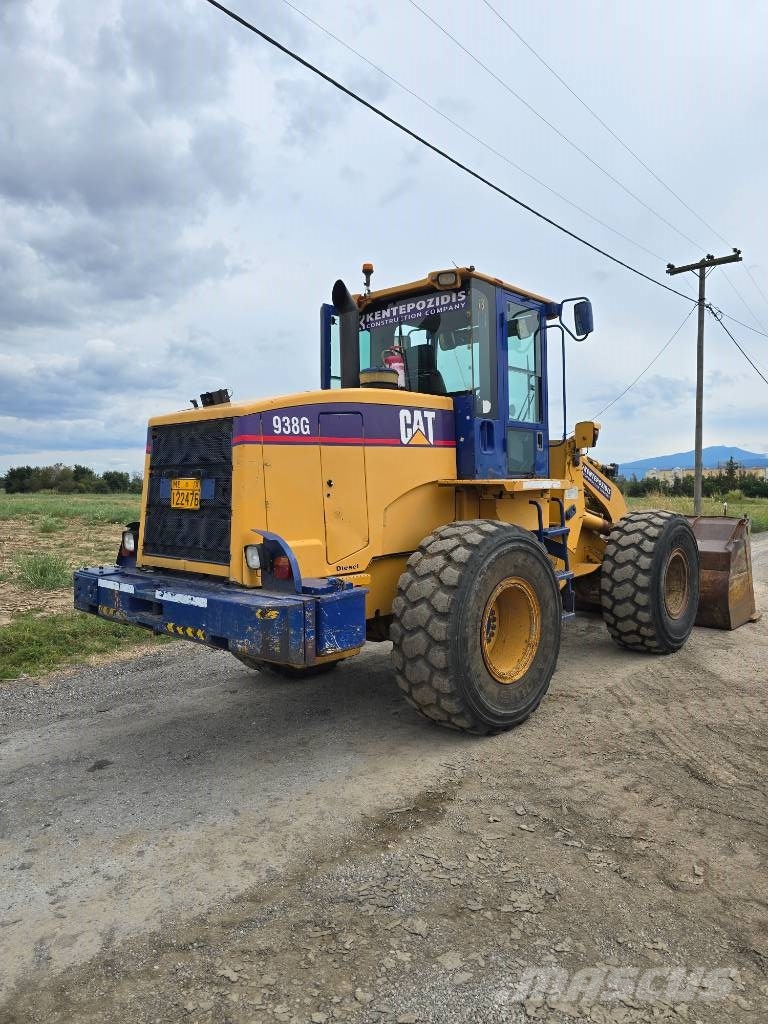 CAT 938 G Kolesni nakladalci