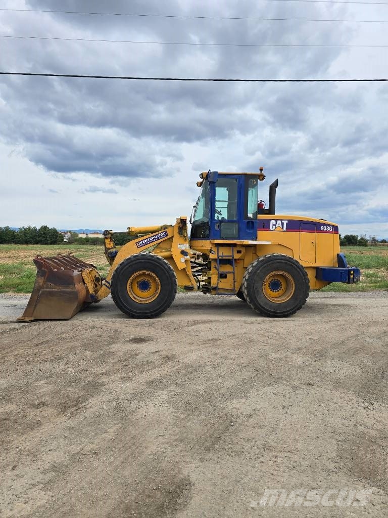 CAT 938 G Kolesni nakladalci