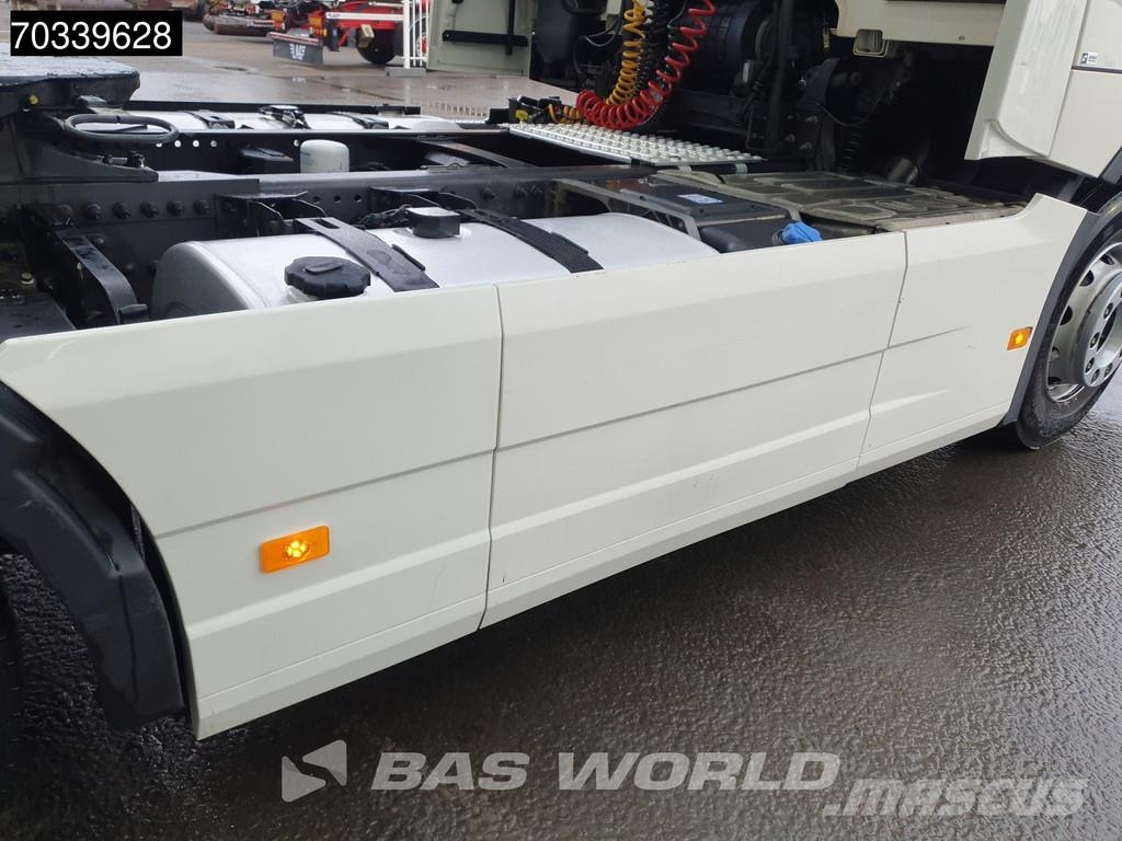 Volvo FM 460 4X2 Globe 2x Tanks Navi Sadulveokid