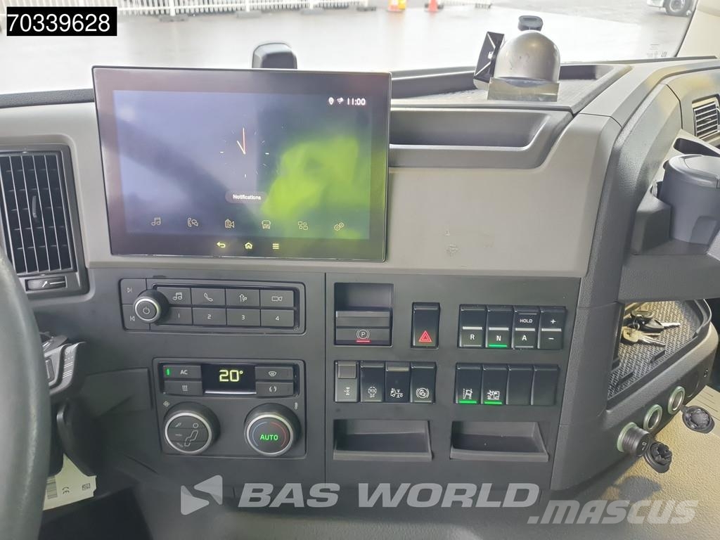 Volvo FM 460 4X2 Globe 2x Tanks Navi Sadulveokid