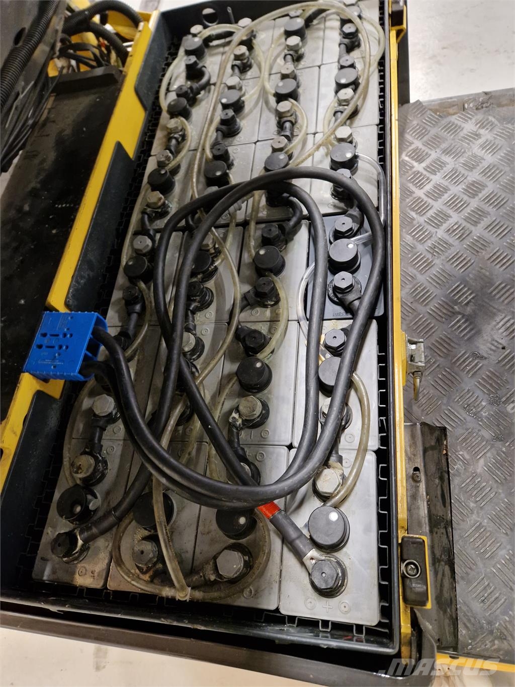 Atlet AS1N1L15T Sähkötrukit