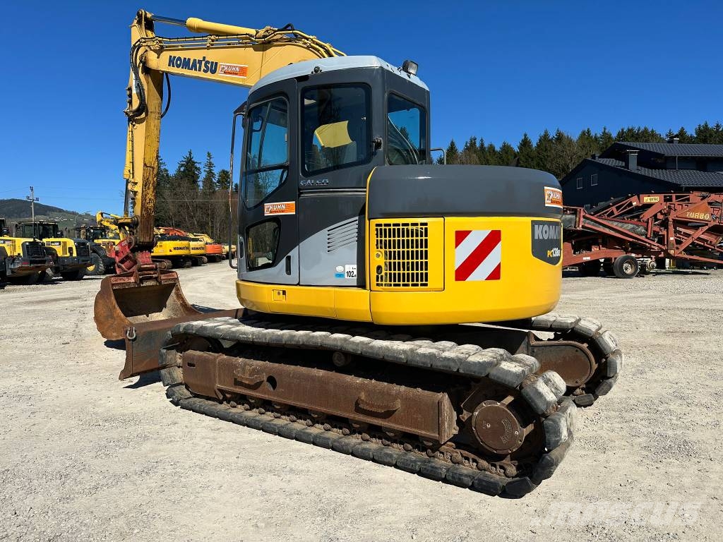 Komatsu PC 138 US-2 حفارات زحافة