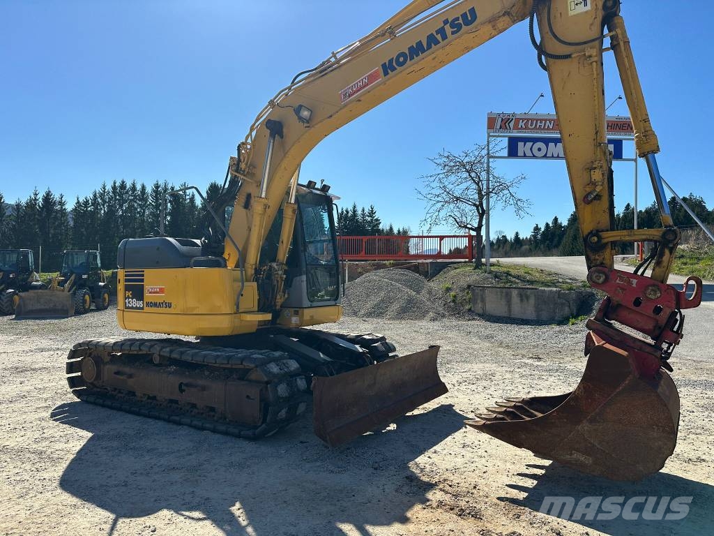Komatsu PC 138 US-2 حفارات زحافة