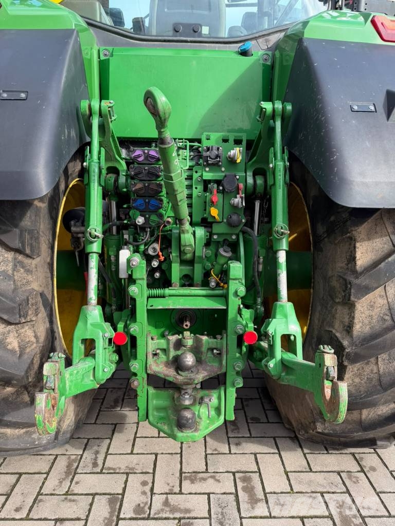 John Deere 7R 310 Traktori