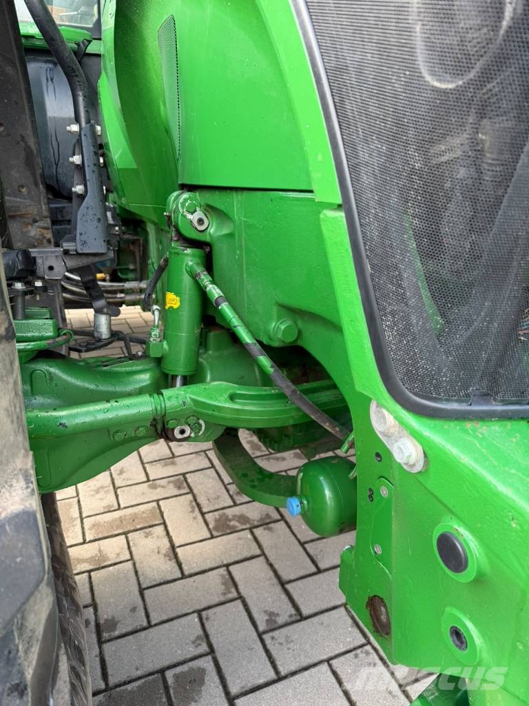 John Deere 7R 310 Traktori