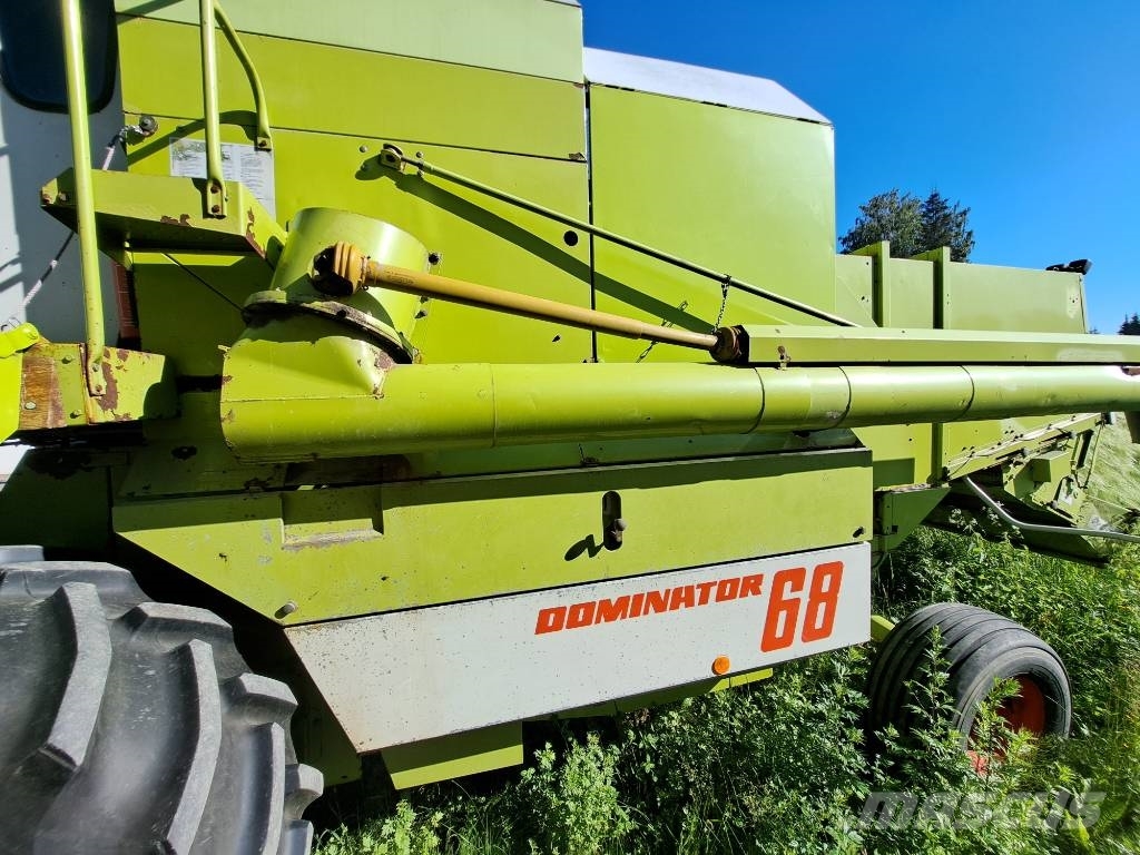 CLAAS Dominator 68 Зернозбиральні комбайни