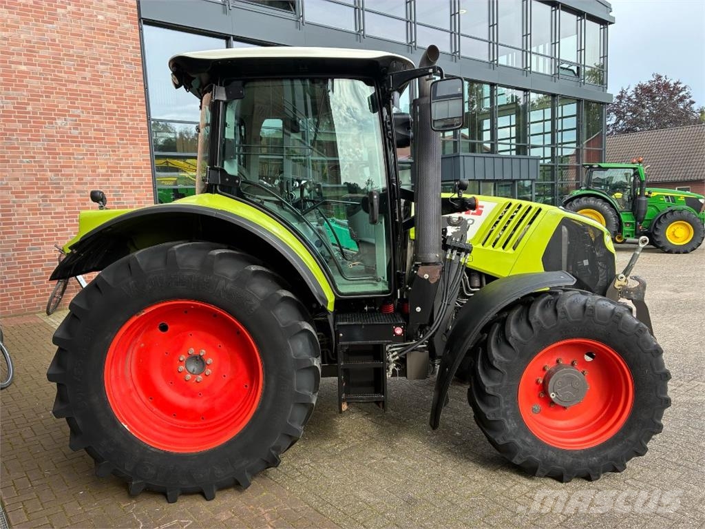 CLAAS Arion 530 트랙터