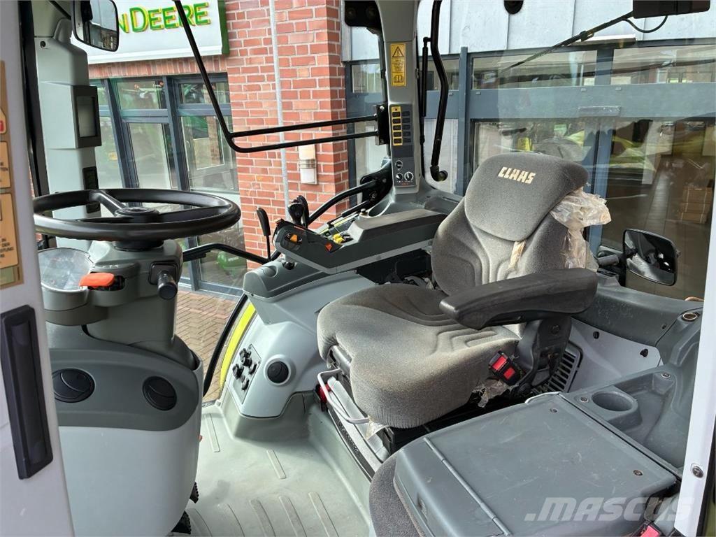 CLAAS Arion 530 트랙터