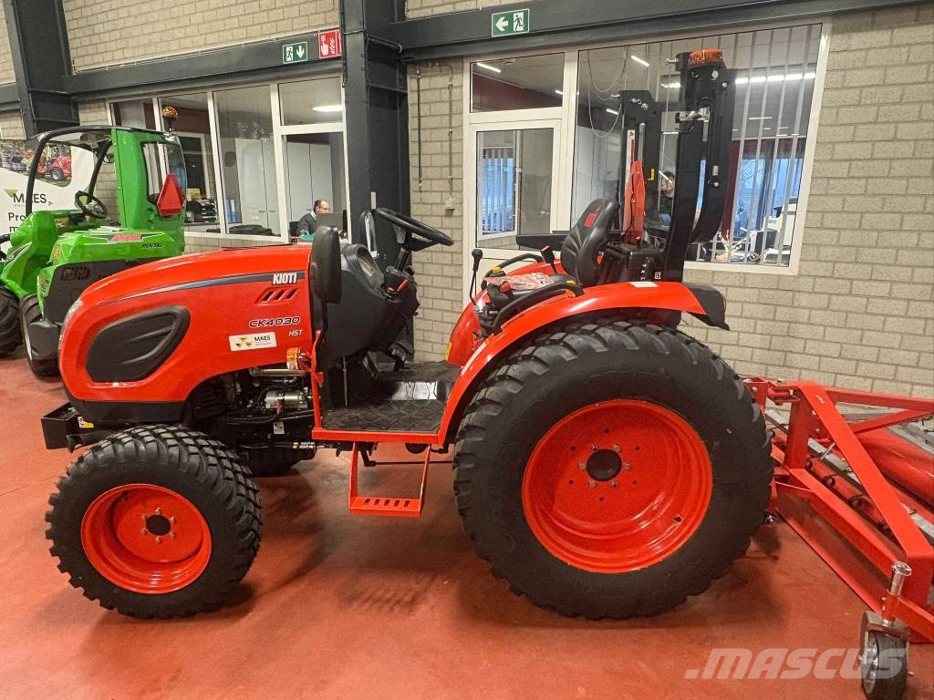 Kioti ck4030hst الجرارات