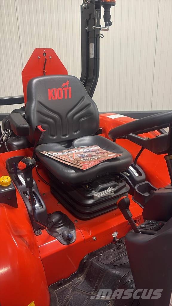 Kioti ck4030hst الجرارات