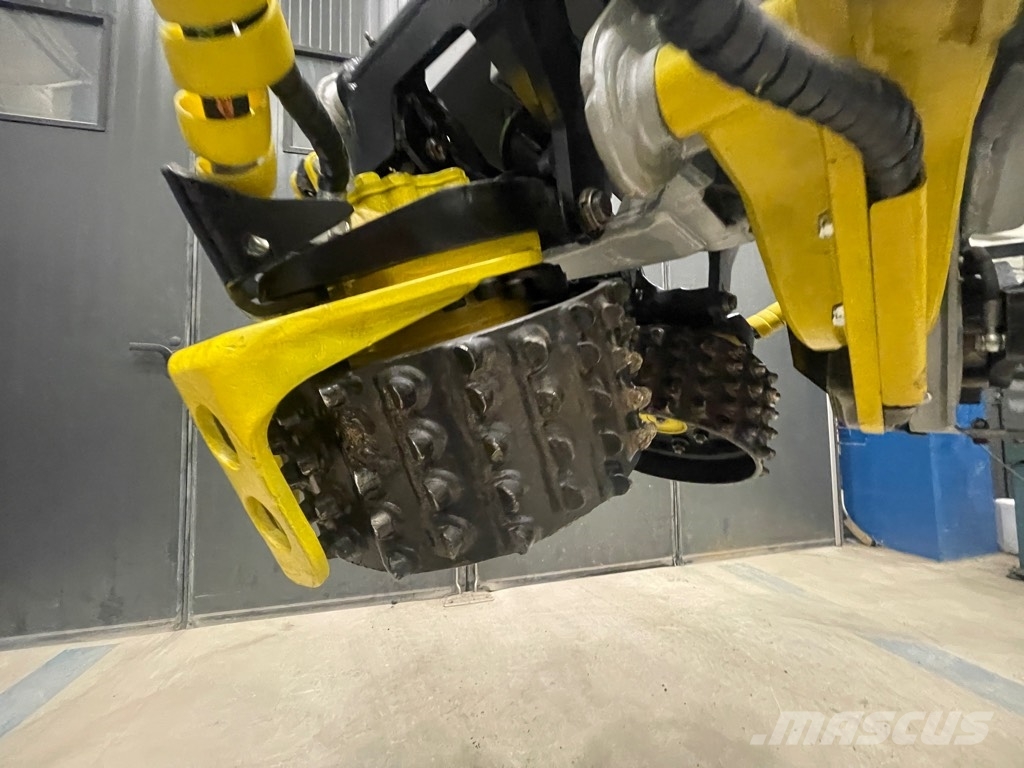 Kesla 18RH II 收穫機頭