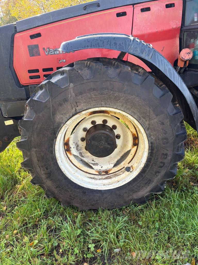 Valmet 8450 Traktor med skogsutstyr