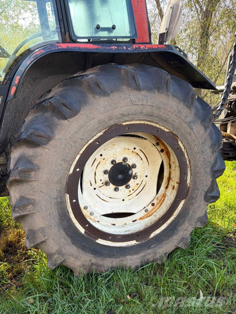 Valmet 8450 Traktor med skogsutstyr