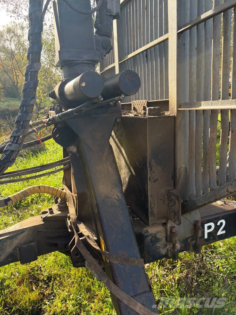 Valmet 8450 Traktor med skogsutstyr