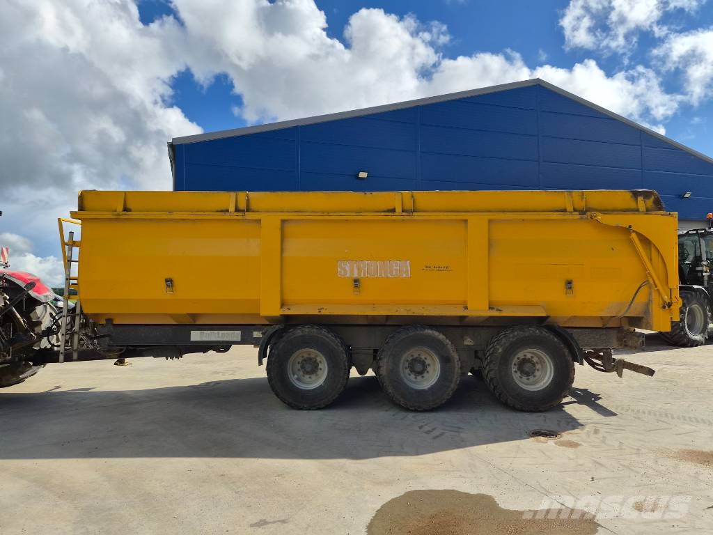 Stronga BL800 Tipper trailers
