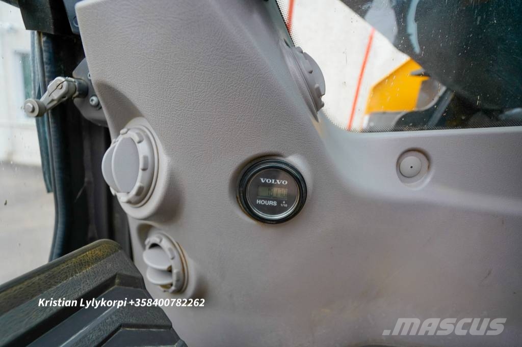 Volvo EC300EL STAGE V Telakaivukoneet