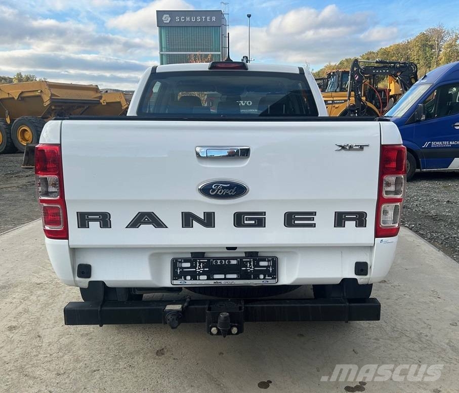 Ford Ranger XLT 2.0 TDCi Panther 4x4 Automatik AHK Doka 皮卡车