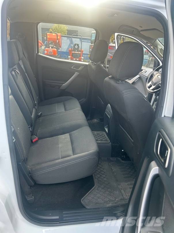 Ford Ranger XLT 2.0 TDCi Panther 4x4 Automatik AHK Doka 皮卡车