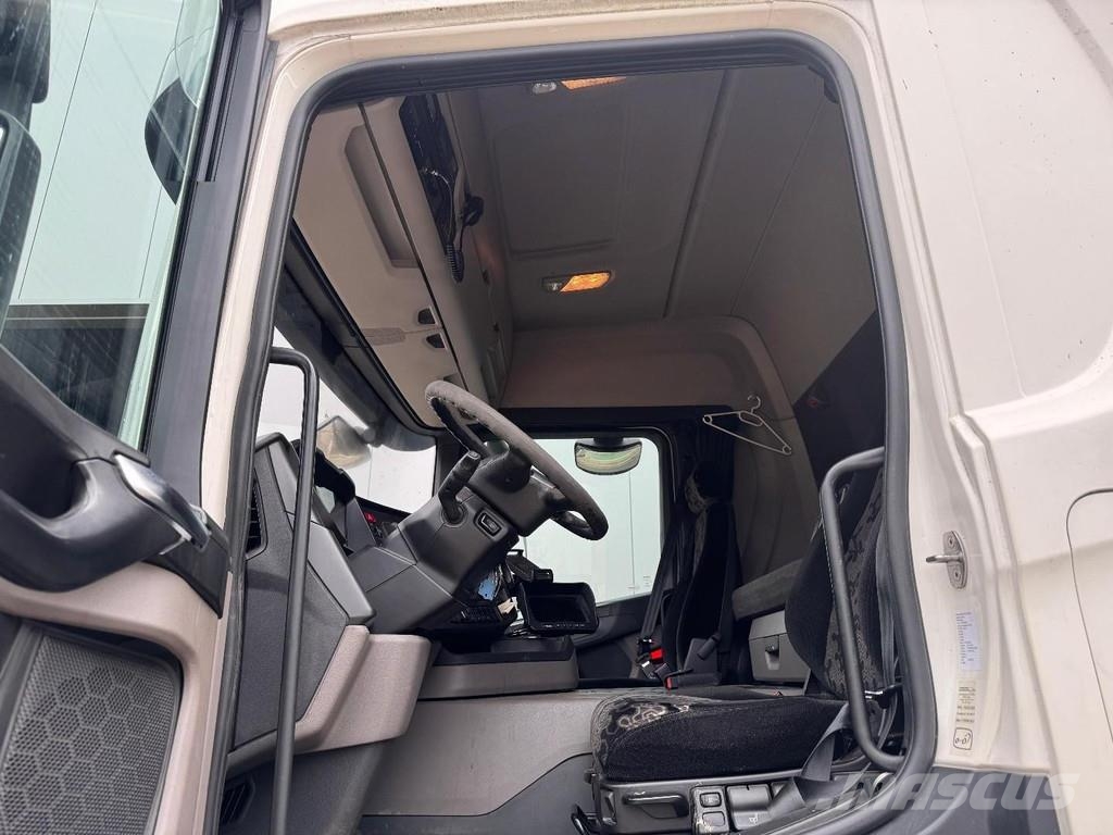 Scania G410 6X2 EURO 6 + CARRIER DATA COLD 300 + ZEPRO LI Camion a temperatura controllata
