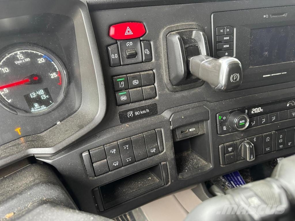 Scania G410 6X2 EURO 6 + CARRIER DATA COLD 300 + ZEPRO LI Camion a temperatura controllata