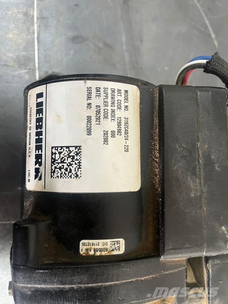 Liebherr ad blue compressor 1290982 319ZC40/24-220 Elektronika