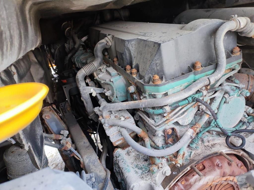 Volvo FH 480 6x2 D13A480 ENGINE / GEARBOX DEFECT Chassis and suspension
