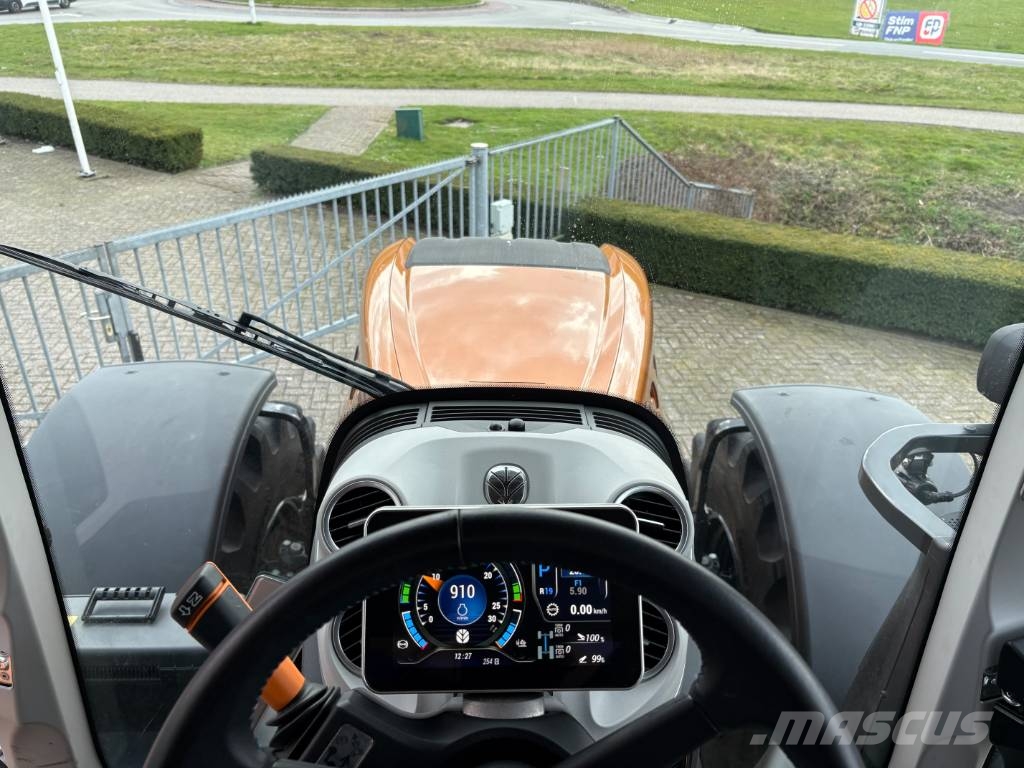 New Holland T 7.245 AC Traktori