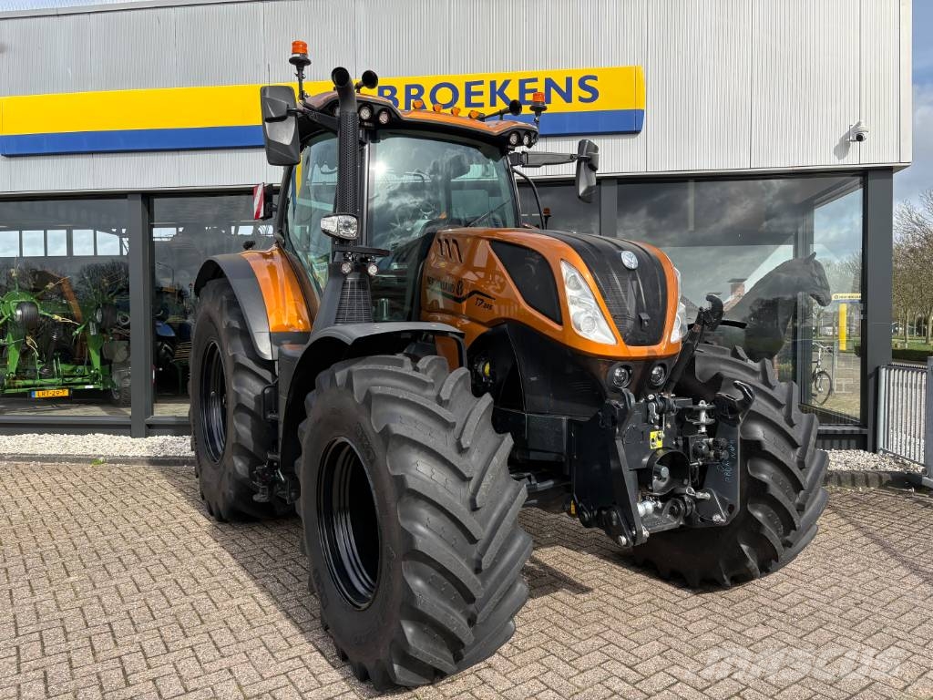 New Holland T 7.245 AC Traktori