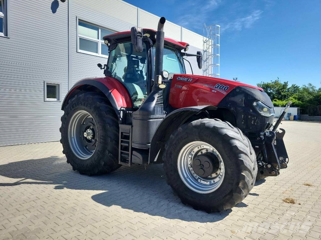 Case IH OPTUM 300 CVX الجرارات