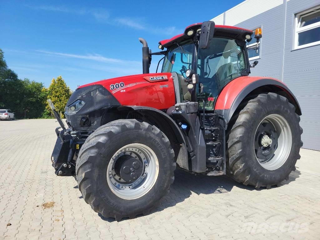 Case IH OPTUM 300 CVX الجرارات