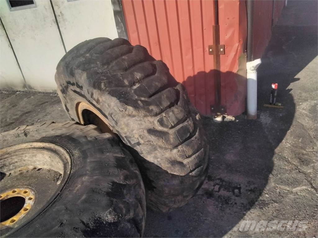 Nokian Els 17,5x25 Used/Beg Tyres, wheels and rims