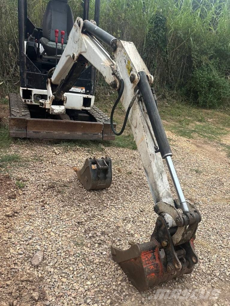 Bobcat Minikoparka BOBCAT 322 1,6 Tony Minigraafmachines < 7t