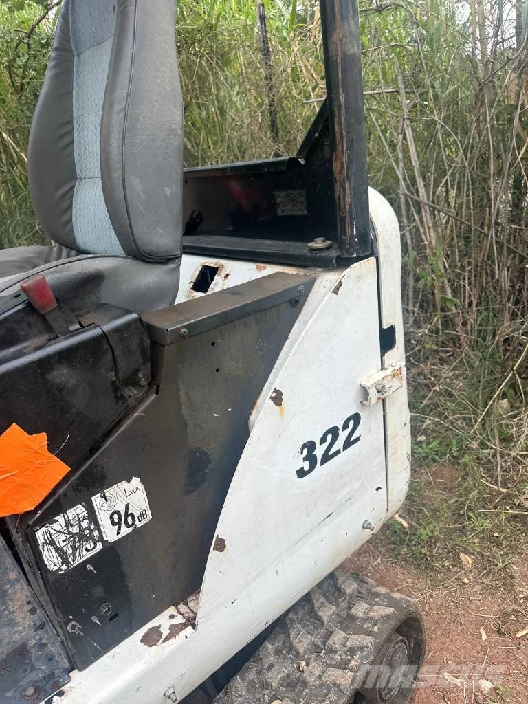 Bobcat Minikoparka BOBCAT 322 1,6 Tony Minigraafmachines < 7t