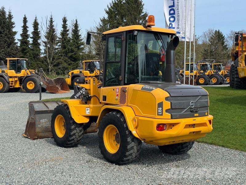 Volvo L 35 GS 輪胎式裝載機