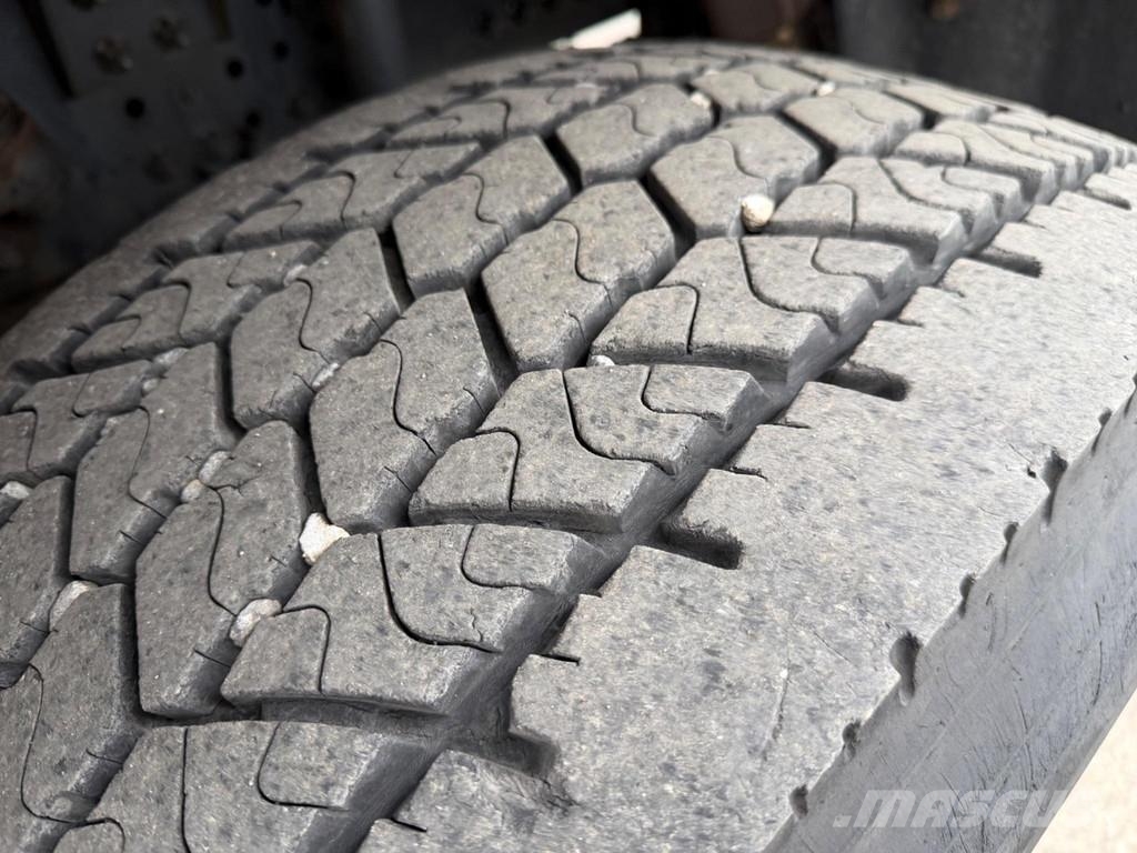 Mercedes-Benz AROCS 3258 8X4 EURO6 + RETARDER + STEEL/AIR Bañeras basculantes usadas