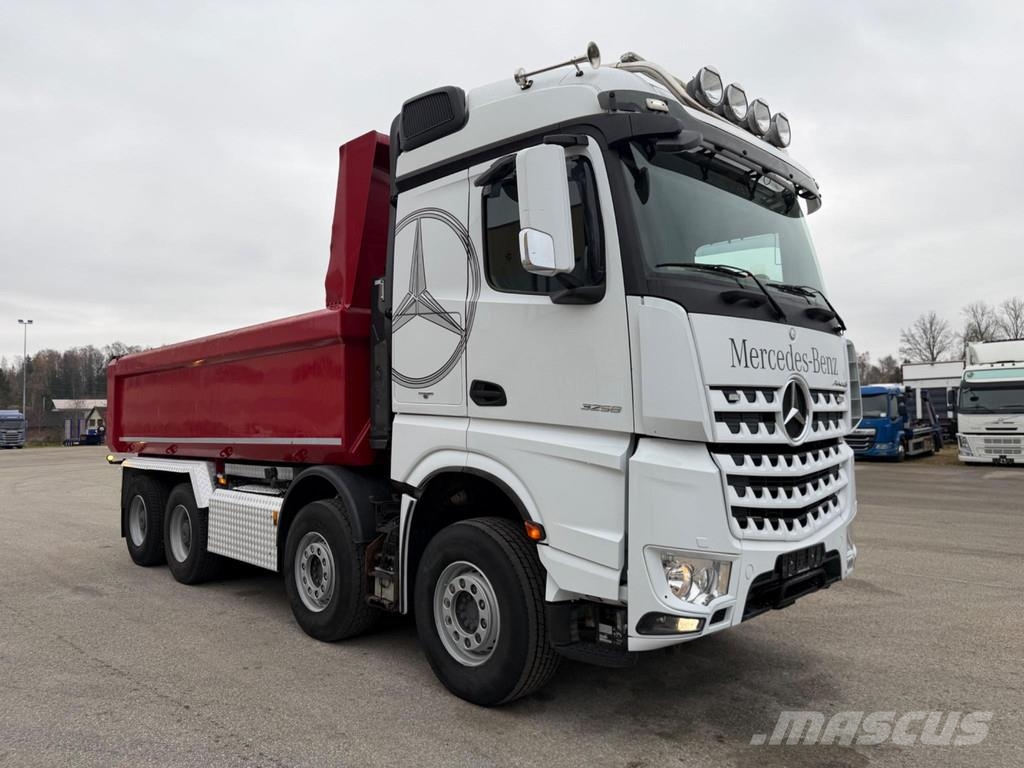 Mercedes-Benz AROCS 3258 8X4 EURO6 + RETARDER + STEEL/AIR Bañeras basculantes usadas