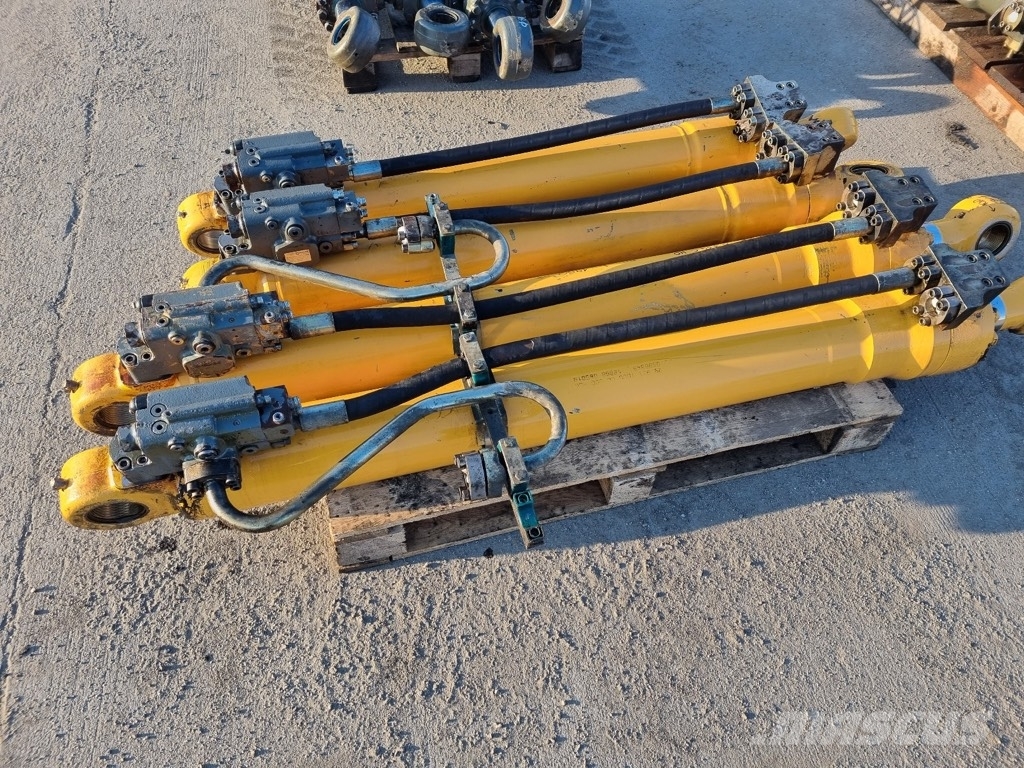 Liebherr A 934 CHD HYDRAULIC CYLINDER Hidráulica