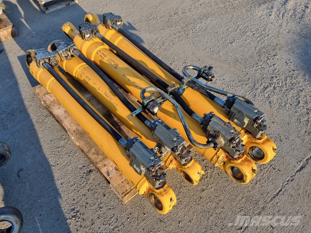 Liebherr A 934 CHD HYDRAULIC CYLINDER Hidráulica