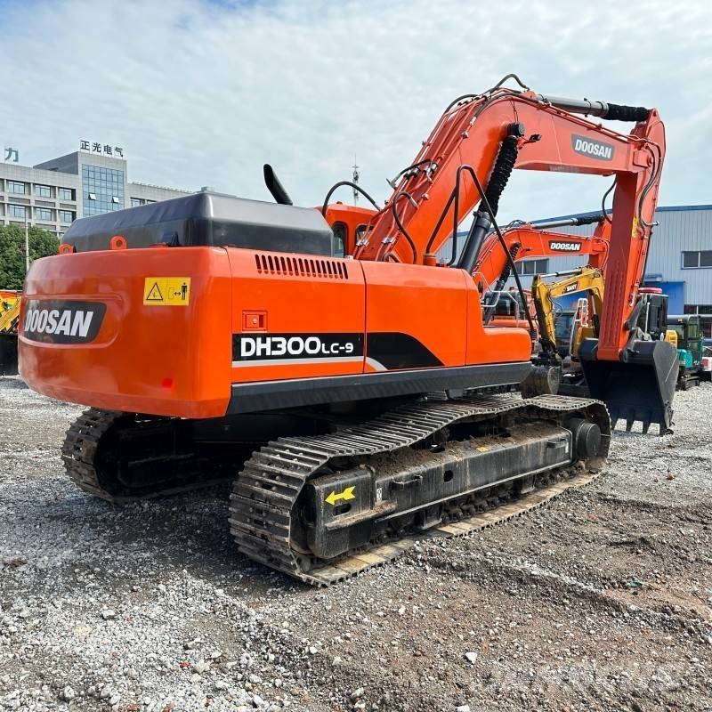 Doosan DH 300 LC-7 Excavadoras sobre orugas