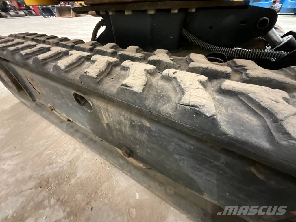 JCB 8008 Mini rýpadla < 7t