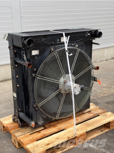 CASE WX 240 USED COOLER Motorlar