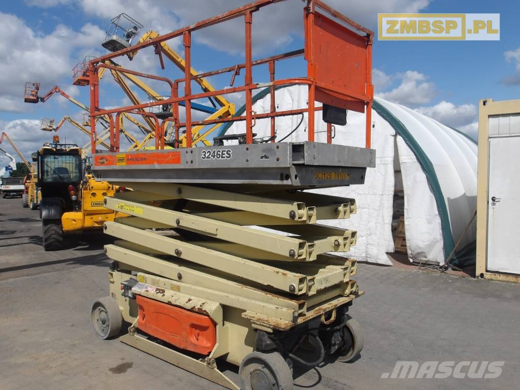 JLG 3246 ES Žirkliniai keltuvai