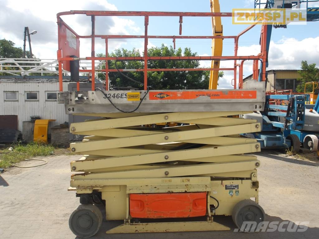 JLG 3246 ES Žirkliniai keltuvai