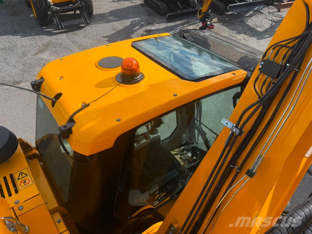 JCB 245 XR / Rototilt RC8 / Eber / Rasvari / حفارات زحافة